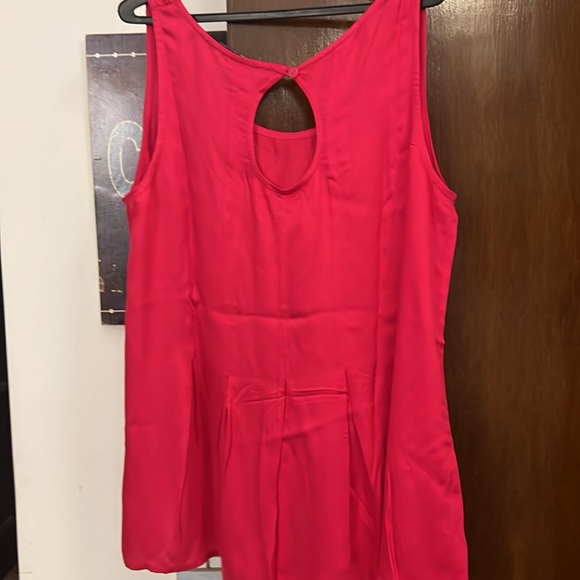 Medium size fuschia pink silk top with back detail. Never worn. - Picture 3 of 3
